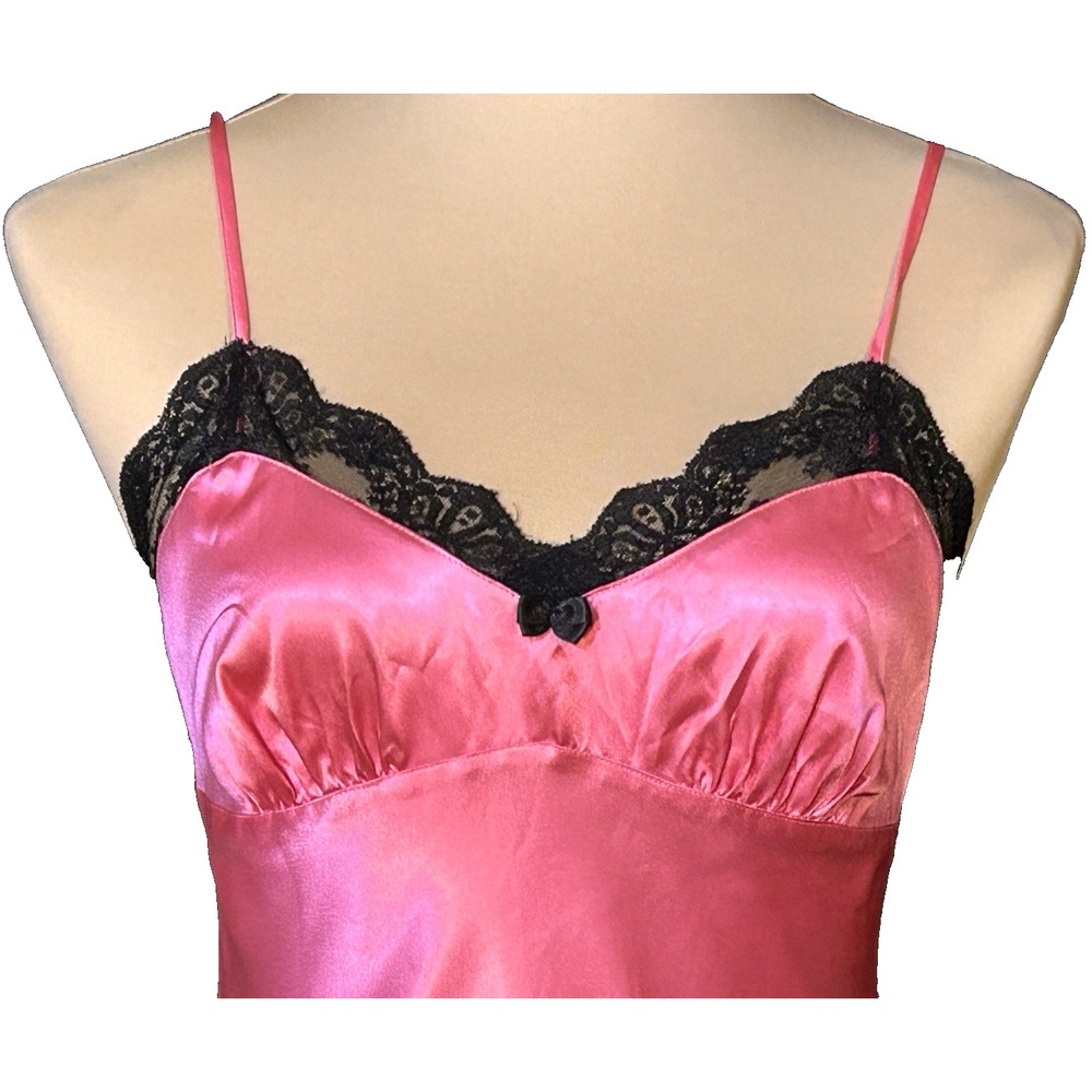 Betsey Johnson Women's Lace Chemise Slip Hot Barbie Pink Sweetheart Lace S - Picture 2 of 7